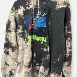🚨$4 CLEAROUT 🚨 Urban Outfitters Black and Beige Tie-Dye Hoodie